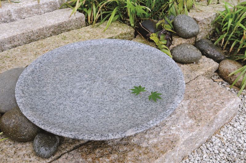 盃 白 | 造園資材館