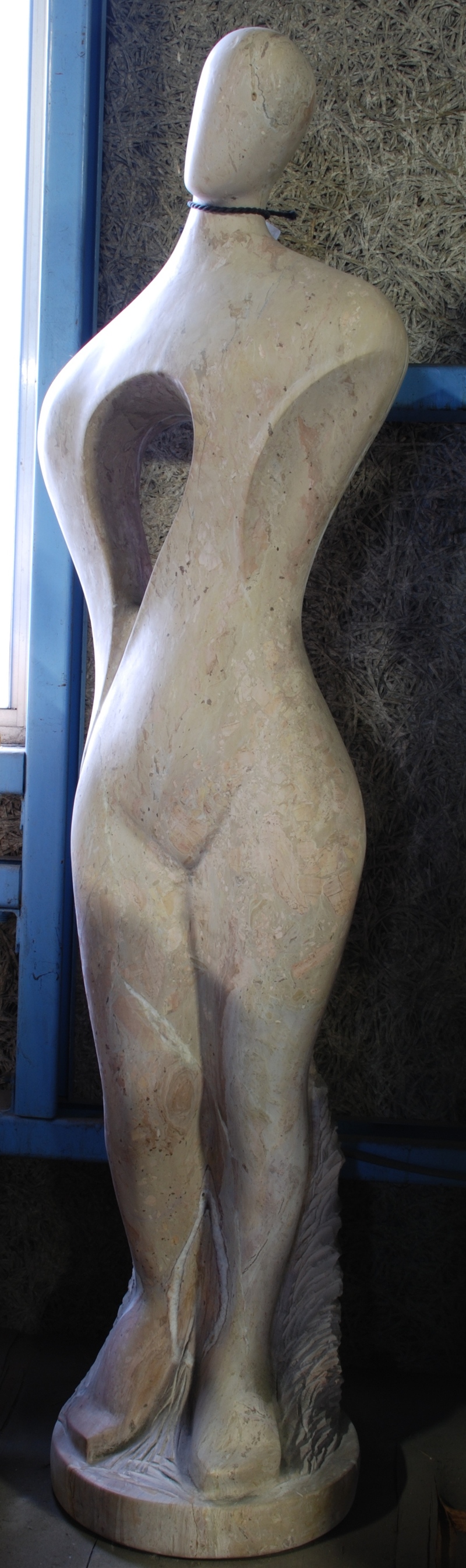 大理石 オブジェ イエロー | 造園資材館