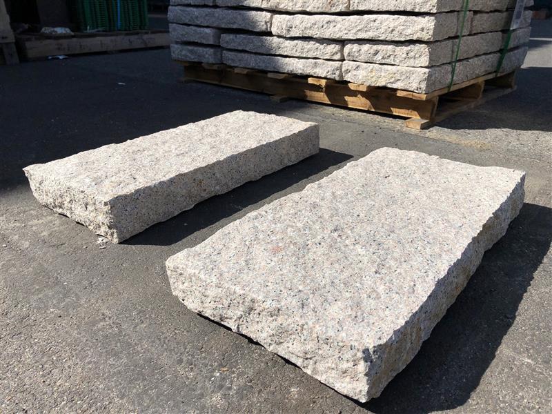 クワンストーン板石 白桜 五面ラフノミギリ仕上げ | 造園資材館