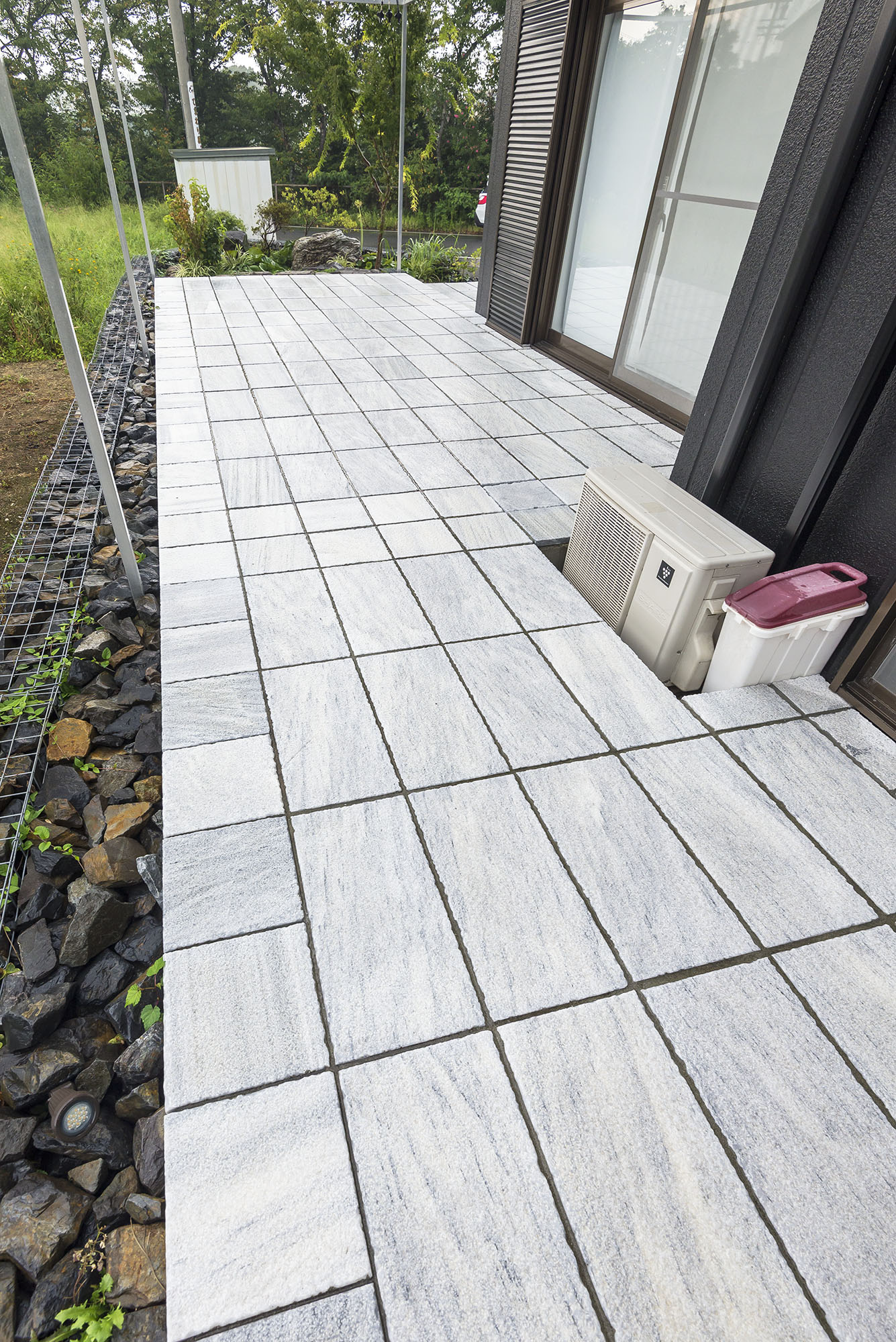 アクロスマーブル ペイビング ホワイトスカイ | 造園資材館