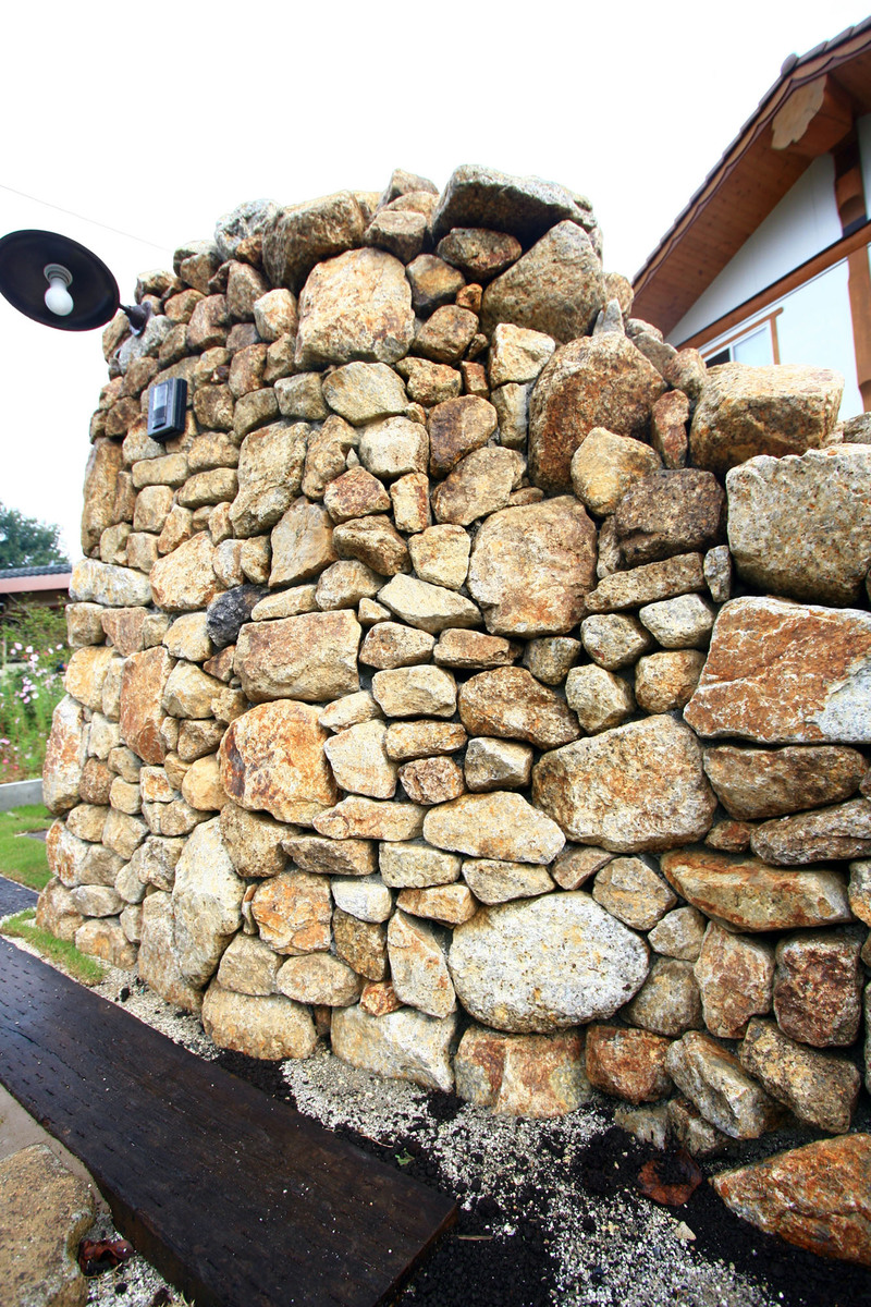 甲賀石 | 造園資材館