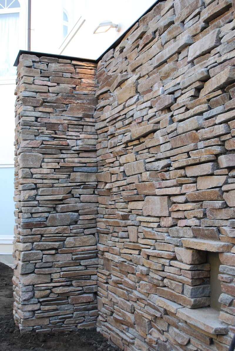 諏訪鉄平石 天然乱小端 | 造園資材館