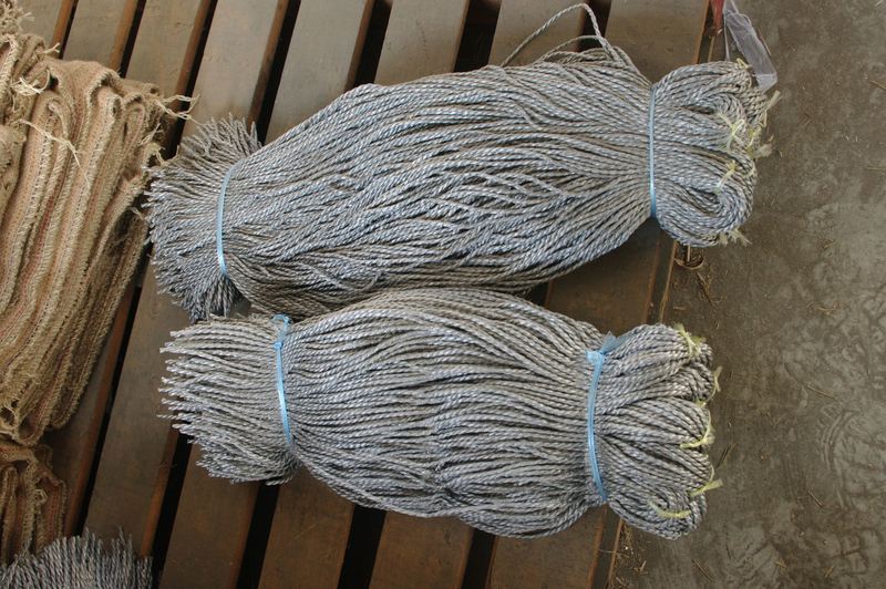 ビニール切縄 グレー | 造園資材館