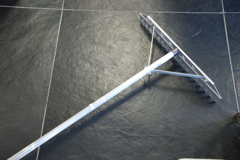 アルミレーキ ツメ付 | 造園資材館